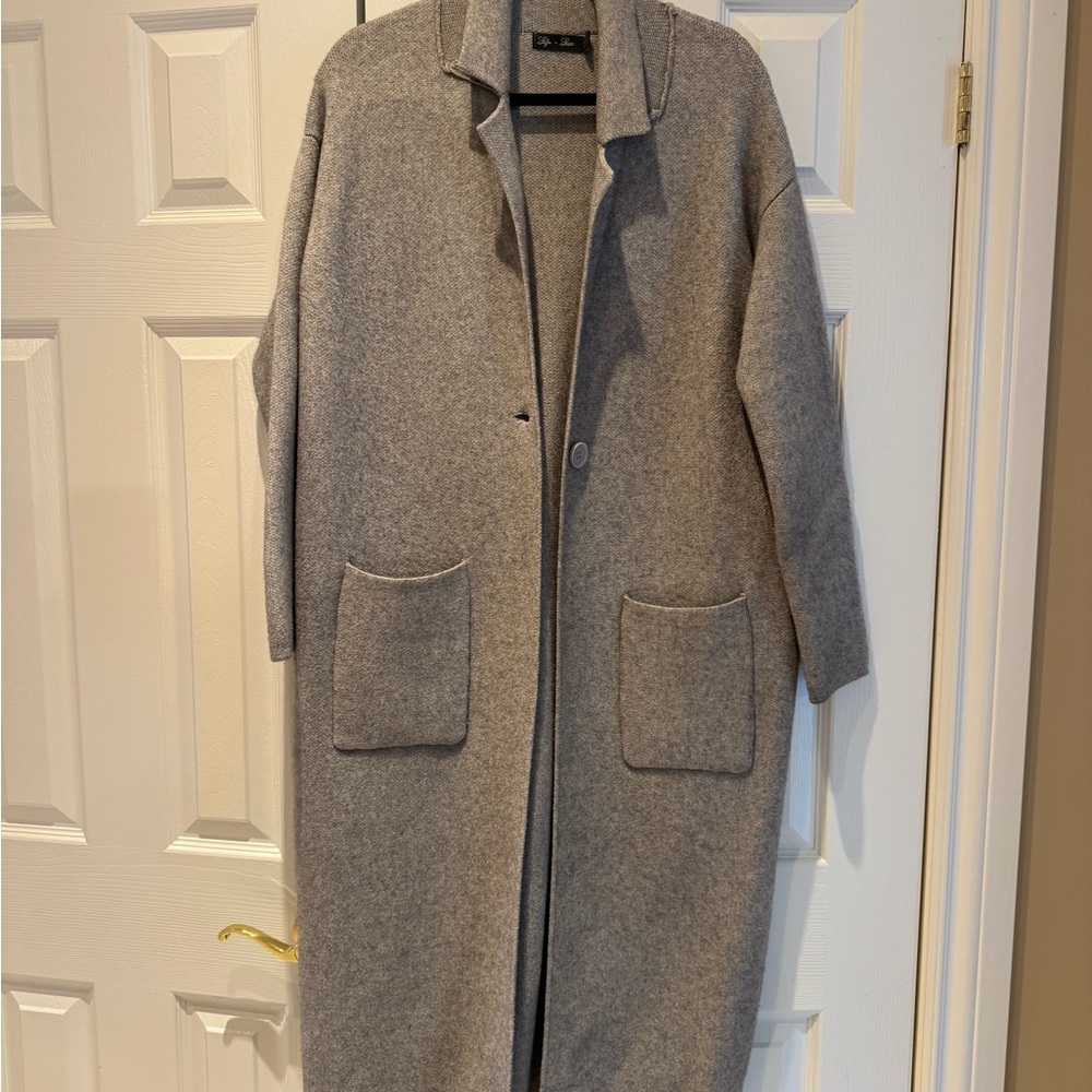 Lyla+Luxe Elegant Gray Women's Coat